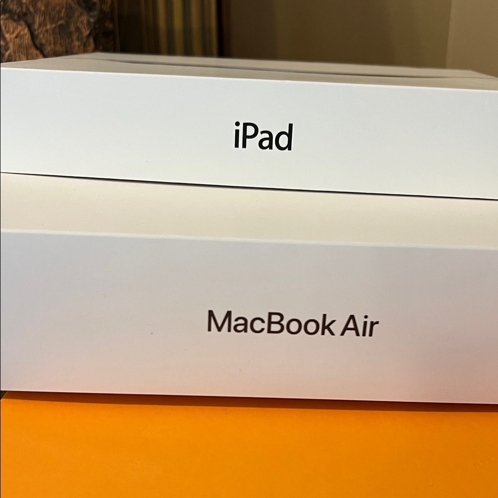 Apple iPad & MacBook Air BOXES